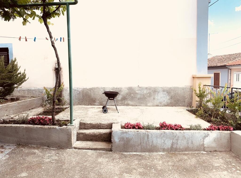 Ra City Garden Suite Pula Zewnętrze zdjęcie